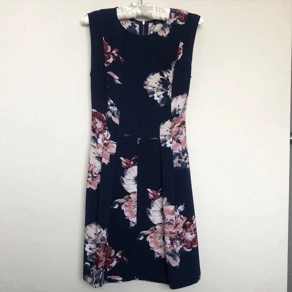 Dynamite | Dresses | Dynamite Navy Blue And Floral Dress | Poshmark Dynamite | Dresses | Dynamite Navy Blue And Floral Dress | Poshmark
